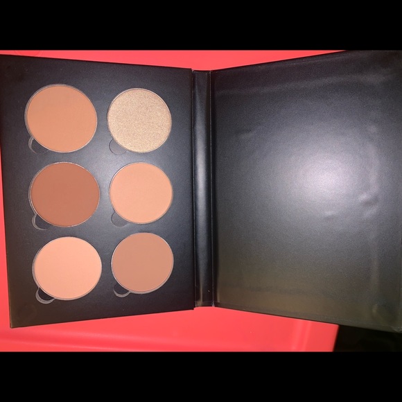 Anastasia Beverly Hills Other - New Anastasia Contour Powder Kit